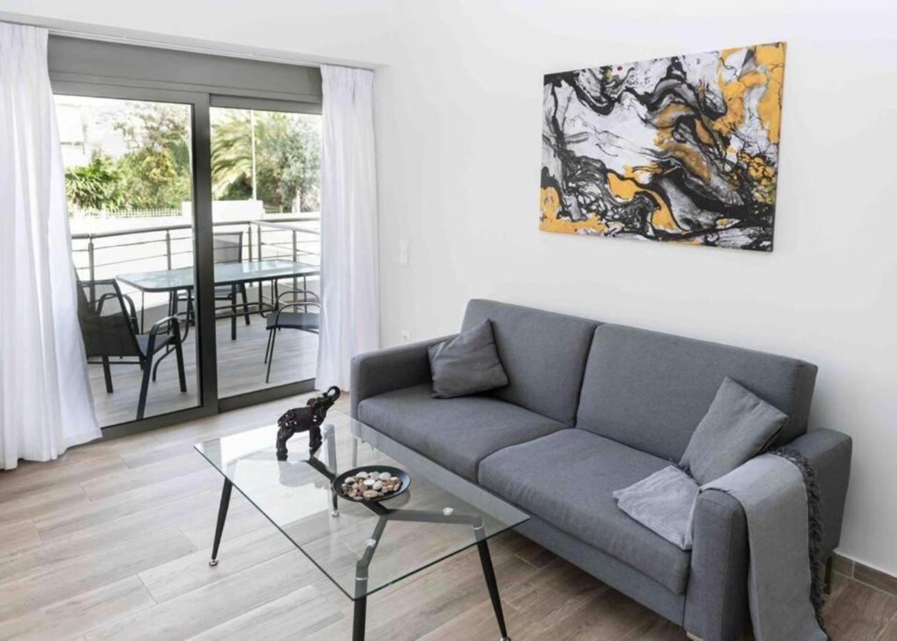 Design Apartment With Swimming Pool Near The Beach أثينا المظهر الخارجي الصورة